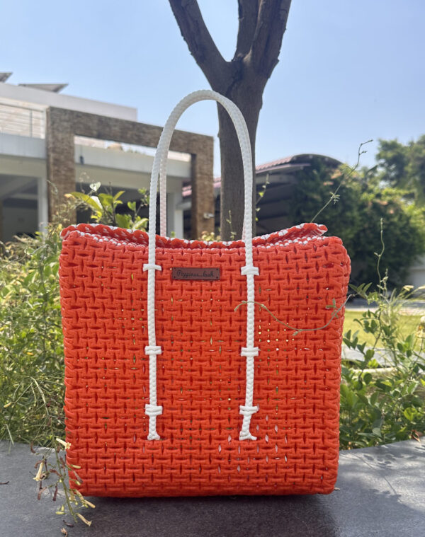 ORANGE MITTAI