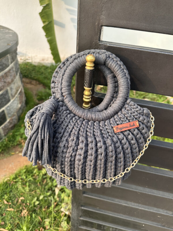 PARTY SLING